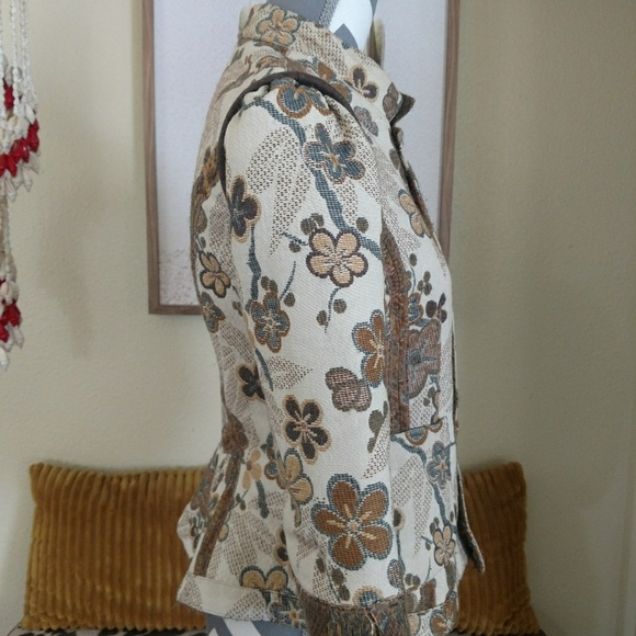 Burning Torch reversible Blazer - Picture 2 of 7